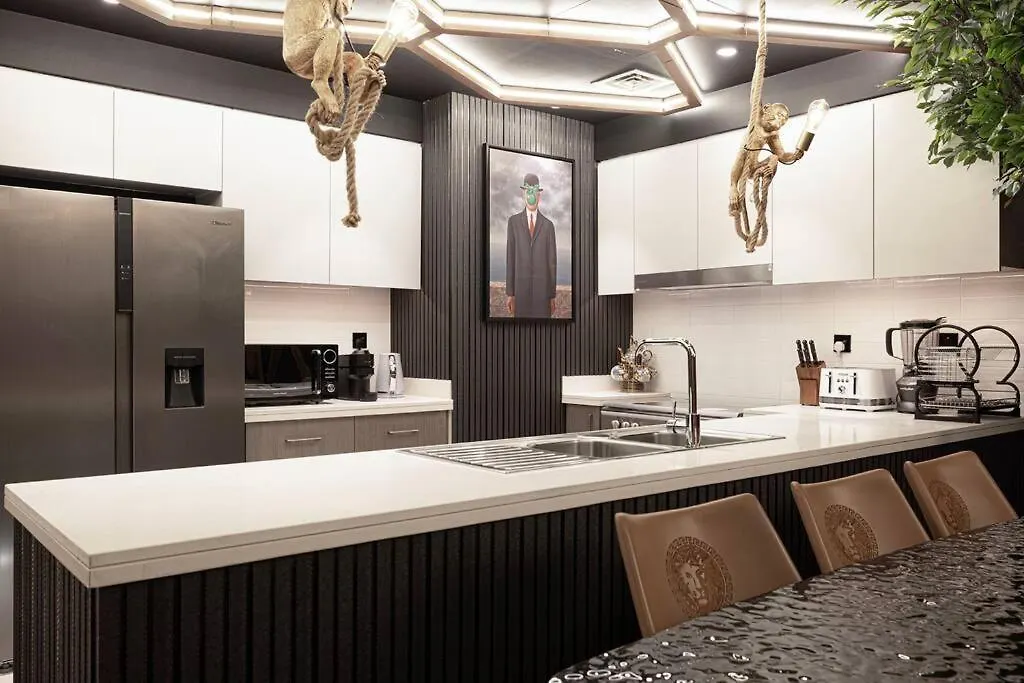 Kabene Exotics Number One In Downtown Dubai Apartment